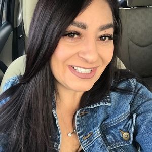 Meet your Posher, Jacqueline